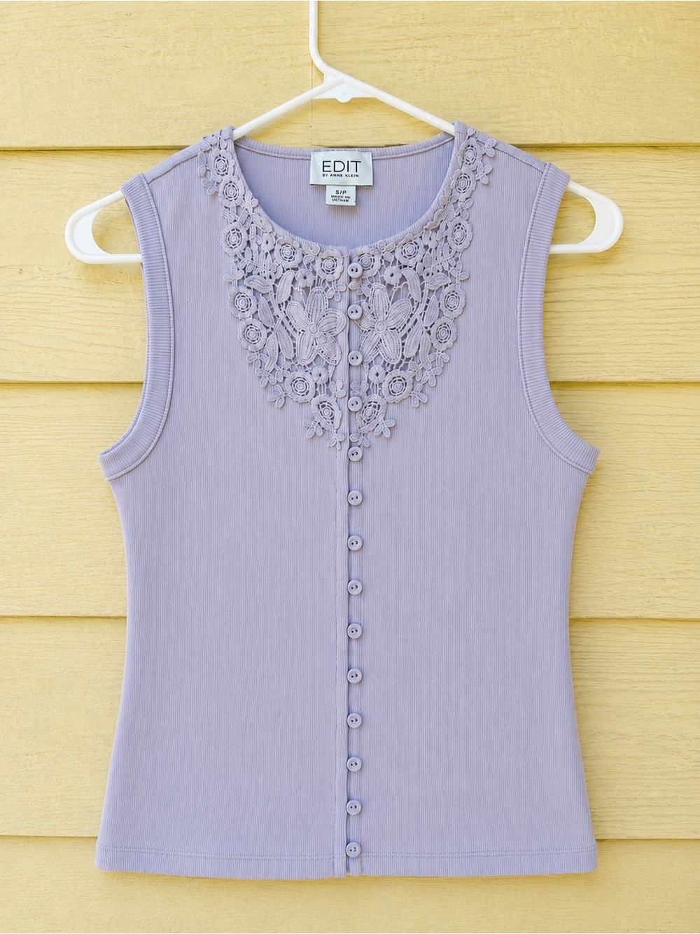 EDIT Jason wu
Women's Button Up
Tank Top with Lace
Collar - Light Purple Sz S